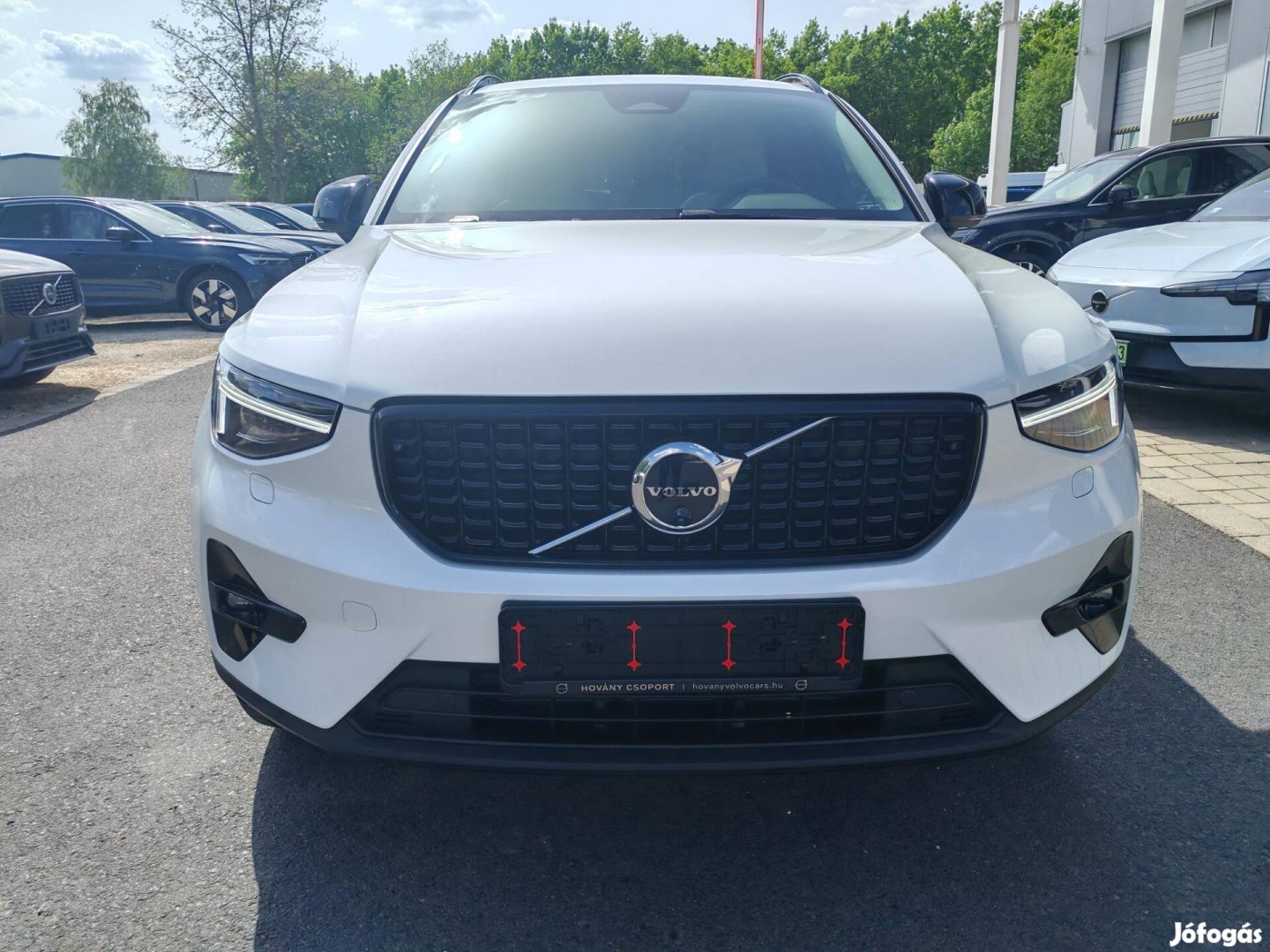 Volvo XC40 2.0 [B3] Mhev Plus Dark DCT Augusztu...